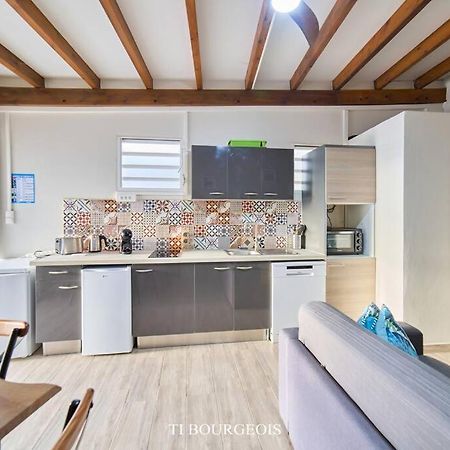Ferienwohnung Le Ti Bourgeois Riviere-Salee Exterior foto