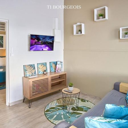 Ferienwohnung Le Ti Bourgeois Riviere-Salee Exterior foto