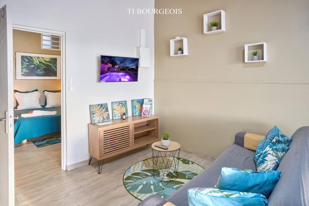Ferienwohnung Le Ti Bourgeois Riviere-Salee Exterior foto